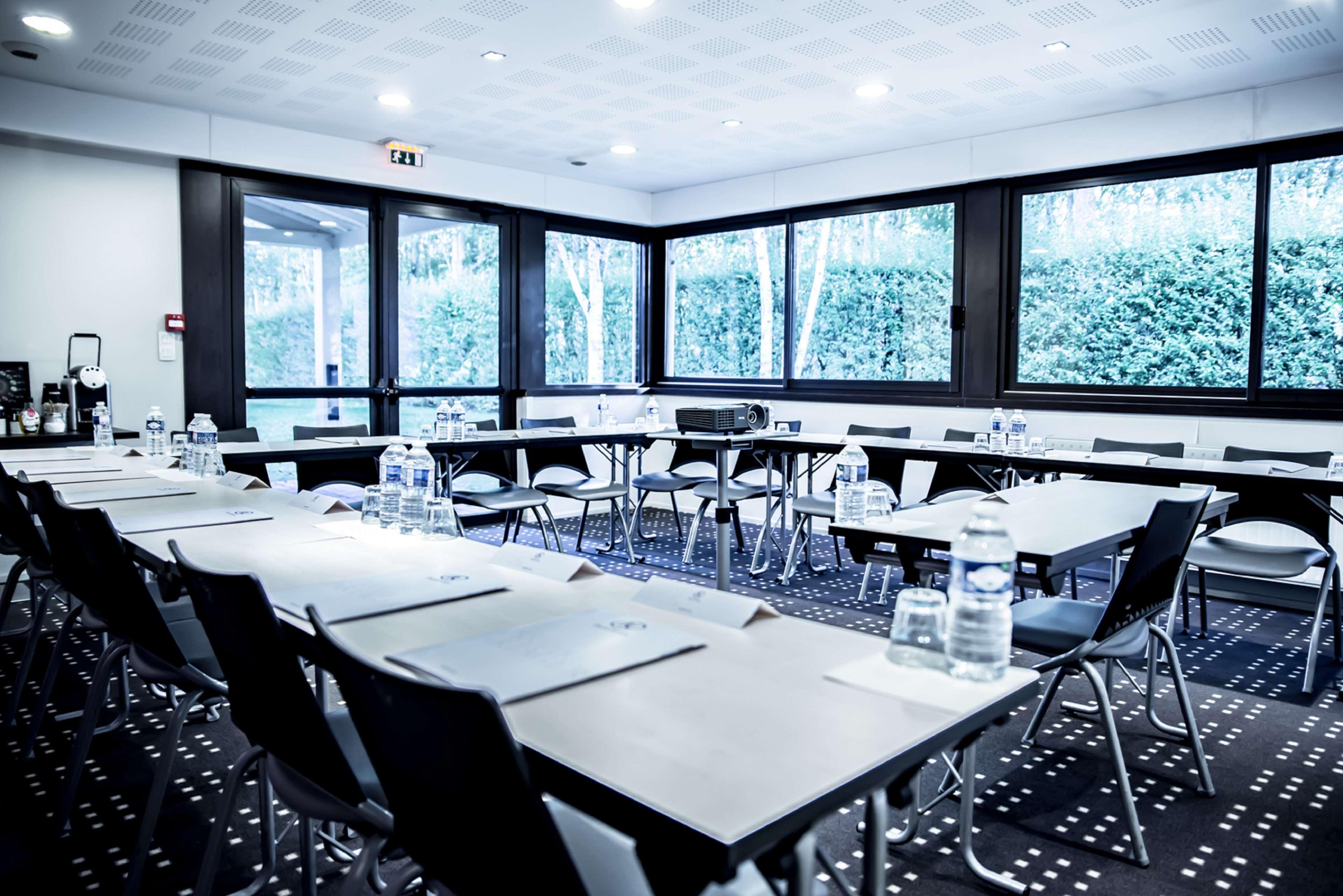 Kyriad Rennes Nord Hotel Luaran gambar