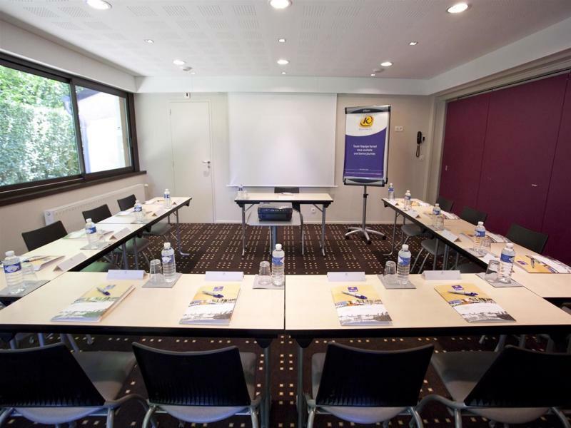 Kyriad Rennes Nord Hotel Luaran gambar